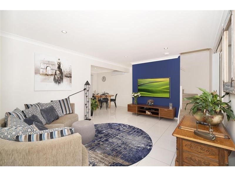 4/12 Greenbank Street, Chermside QLD 4032