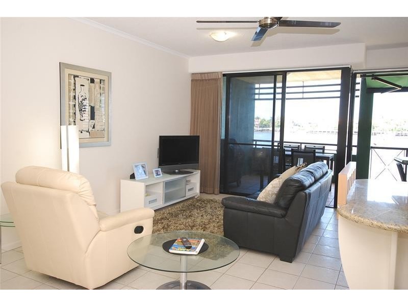 9/57 River Esplanade, Mooloolaba QLD 4557