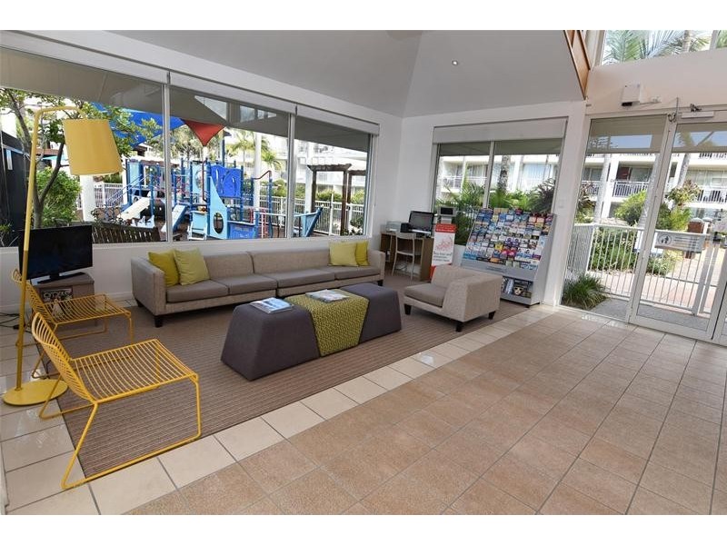 Alexandra Headland QLD 4572