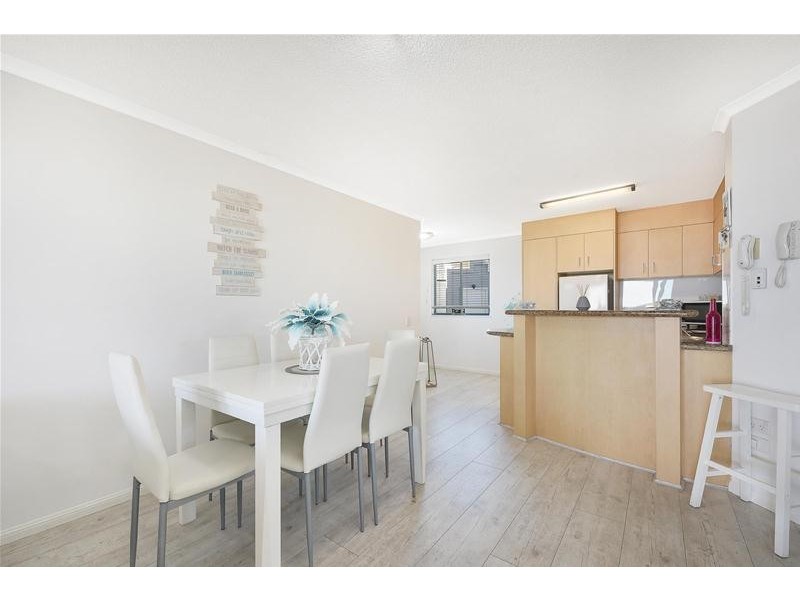 70/188 Alexandra Parade, Alexandra Headland QLD 4572