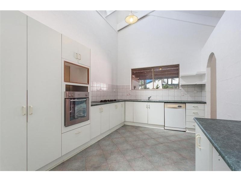 18 Petrie Avenue, Marcoola QLD 4564