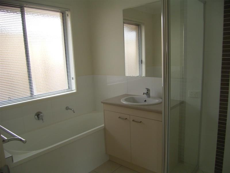 53 Frogmouth Circuit, Mountain Creek QLD 4557