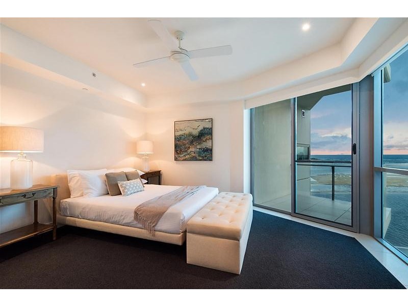 1002/42 Duporth Avenue, Maroochydore QLD 4558