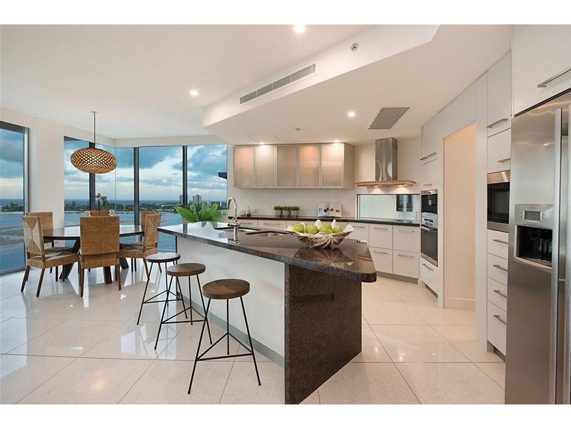 1002/42 Duporth Avenue, Maroochydore QLD 4558