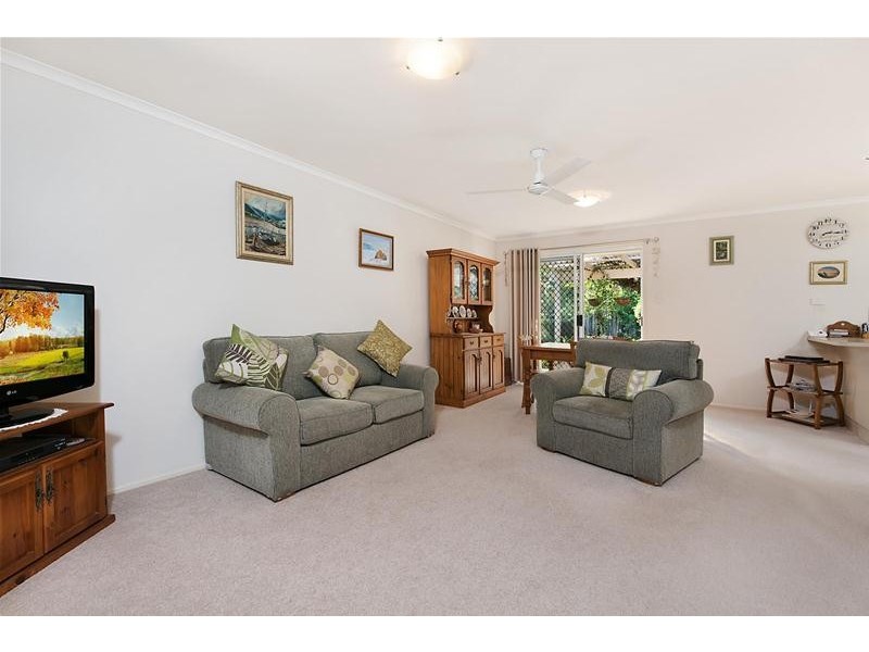 2/5 Protea Place, Kuluin QLD 4558