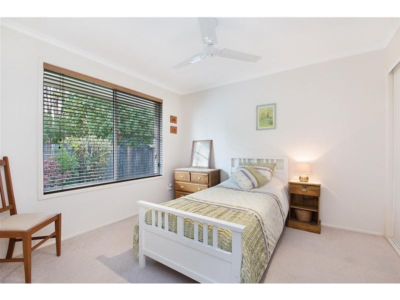 2/5 Protea Place, Kuluin QLD 4558