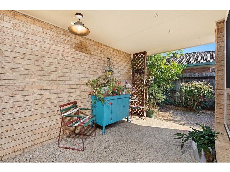 2/5 Protea Place, Kuluin QLD 4558