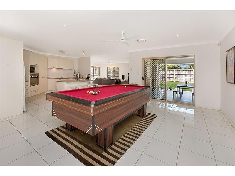 6 Jade Court, Little Mountain QLD 4551