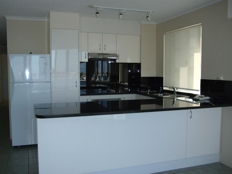 10/88-90 River Esplanade, Mooloolaba QLD 4557