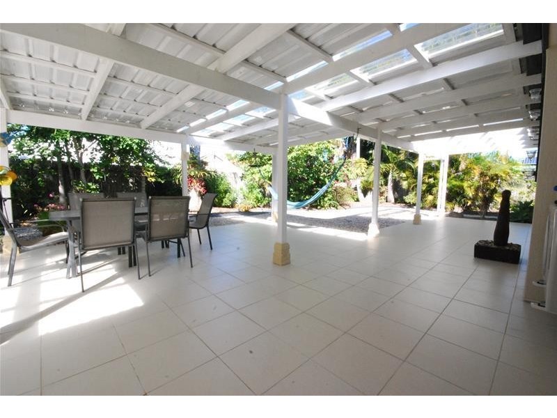 10 Sunburst Court, Mountain Creek QLD 4557