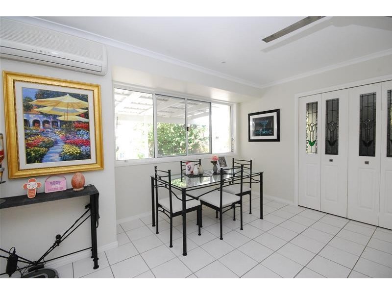 10 Sunburst Court, Mountain Creek QLD 4557