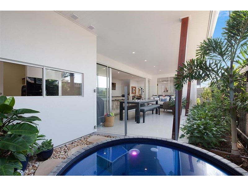 53 Mackenzie Drive, Maroochydore QLD 4558