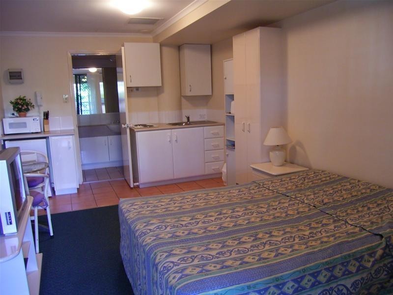 27/13 Mooloolaba Esplanade, Mooloolaba QLD 4557