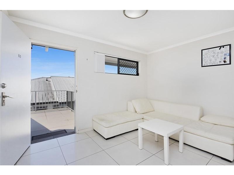 69/40-54 Primary School Court, Maroochydore QLD 4558