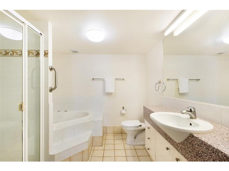 404/98 Alexandra Parade, Alexandra Headland QLD 4572