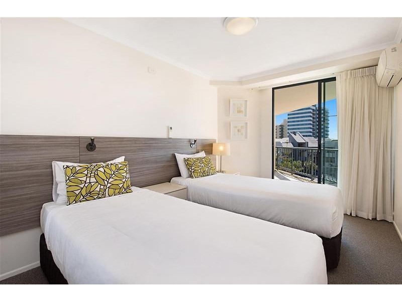 404/98 Alexandra Parade, Alexandra Headland QLD 4572