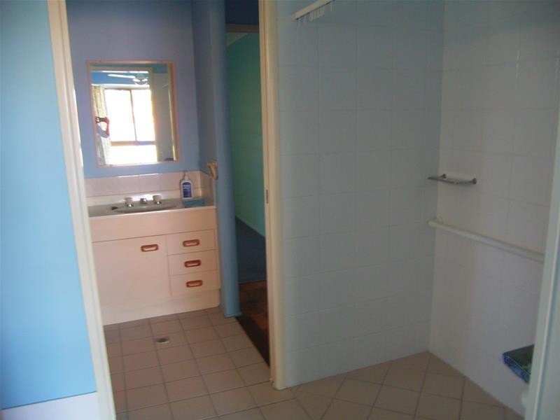 71 Lapoinya Crescent, Warana QLD 4575