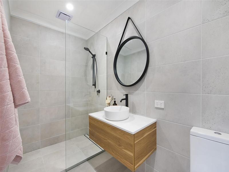 18 Valencia Street, Maroochydore QLD 4558