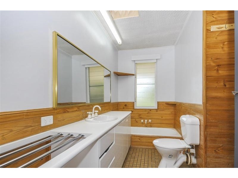 20 Petrie Creek Road, Nambour QLD 4560