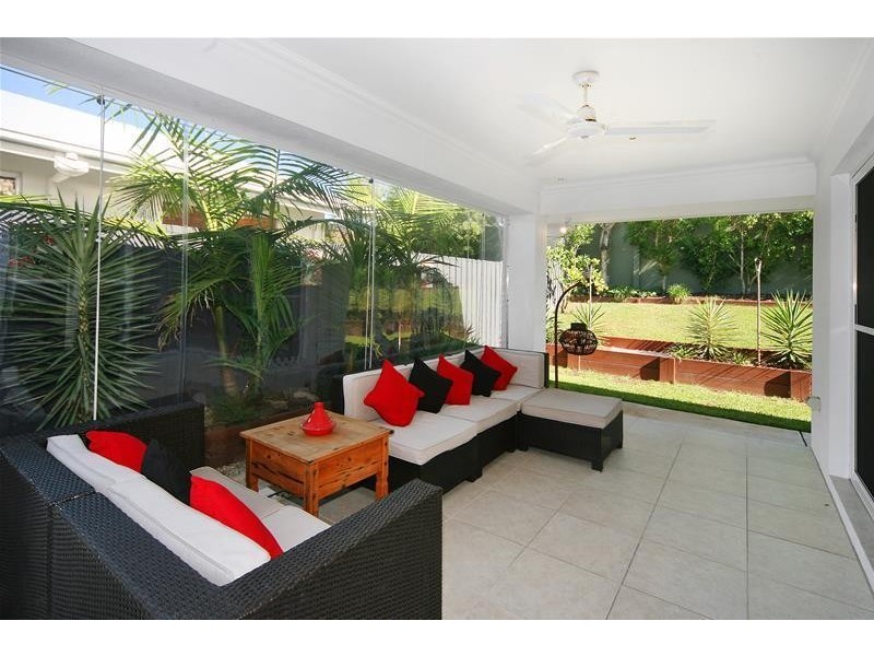 6 Flindersia Place, Mountain Creek QLD 4557