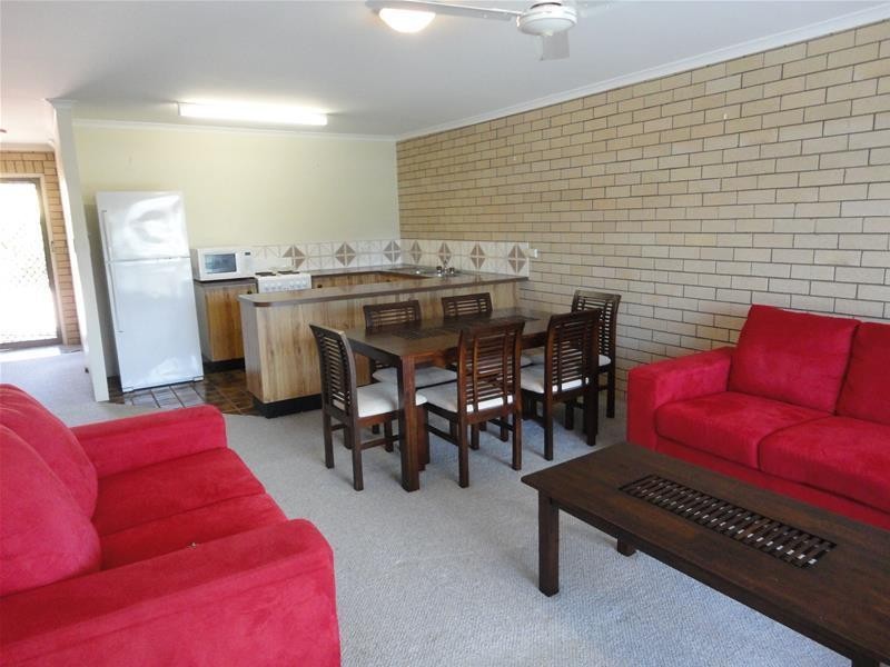 6/33 Goonawarra Drive, Mooloolaba QLD 4557