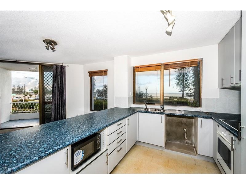 1/236 Alexandra Parade, Alexandra Headland QLD 4572