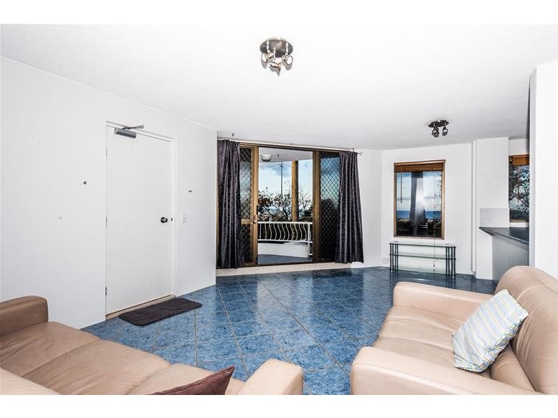 1/236 Alexandra Parade, Alexandra Headland QLD 4572