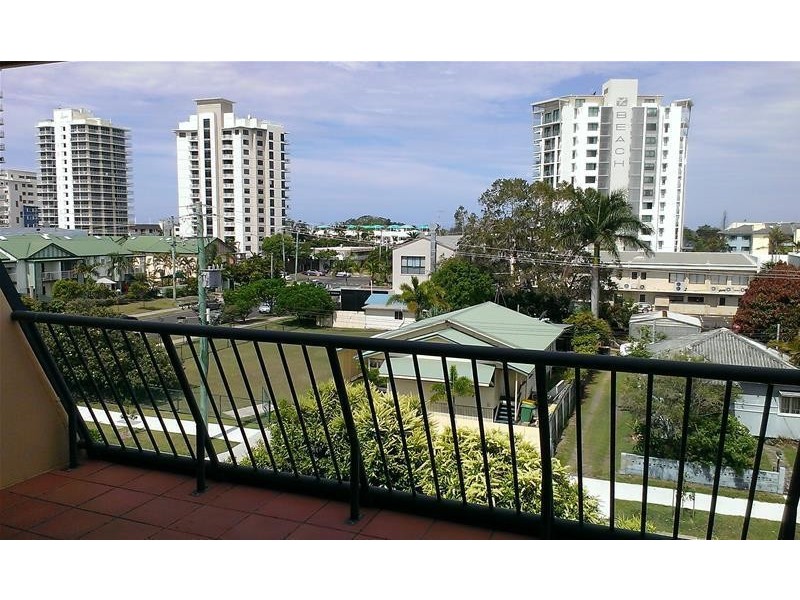 12/27 Kingsford Smith Parade, Maroochydore QLD 4558