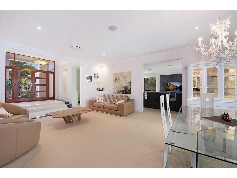 23 Hetherington Drive, Twin Waters QLD 4564