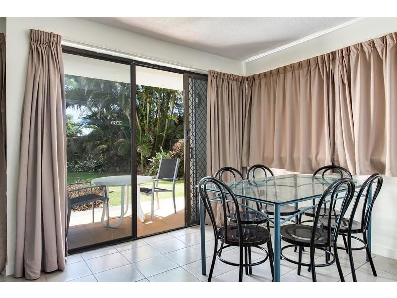 1/137 Mooloolaba Esplanade, Mooloolaba QLD 4557