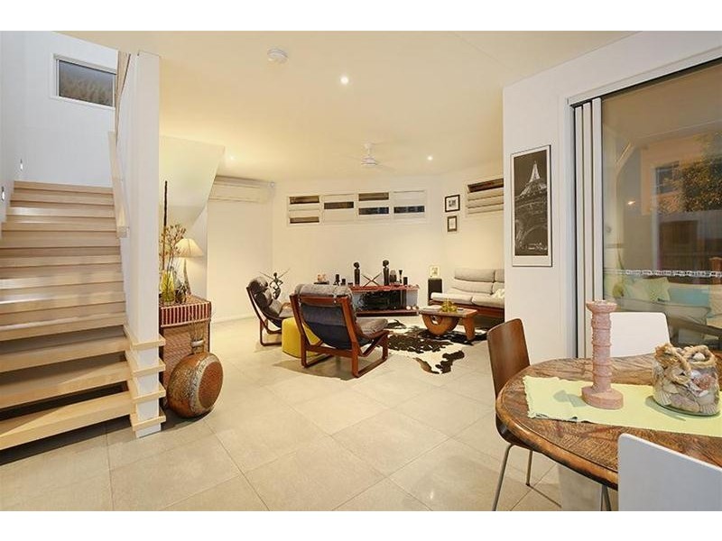 11 Hilliards Lane, Maroochydore QLD 4558