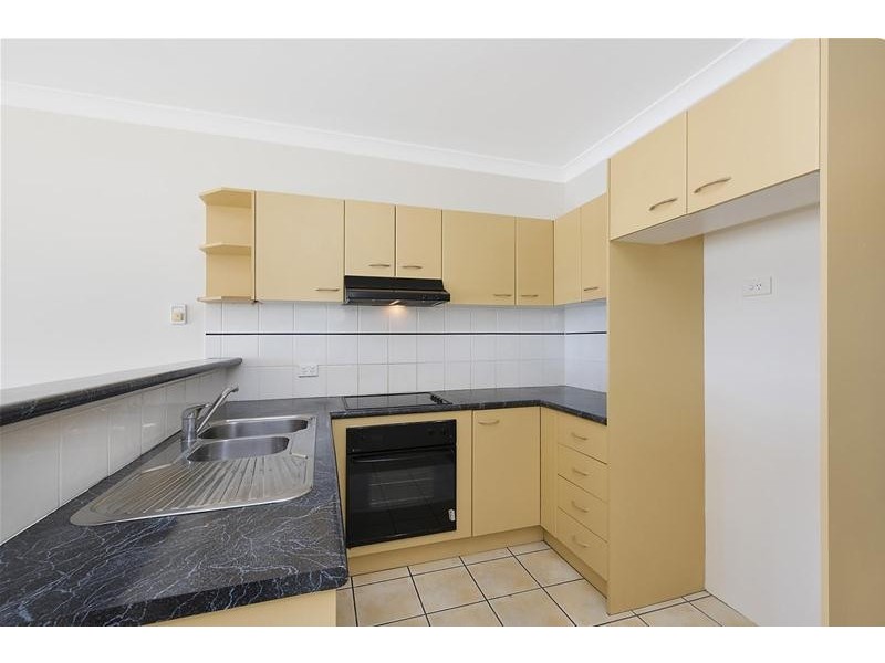 10/201 Bradman Avenue, Maroochydore QLD 4558