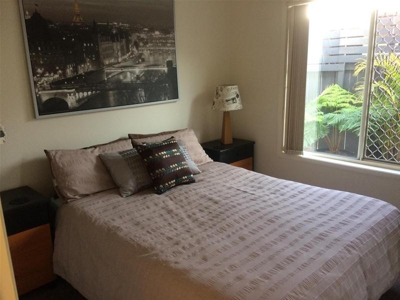 5 Crawford Street, Sippy Downs QLD 4556