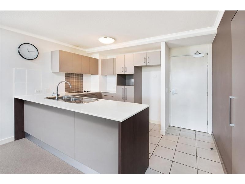 1106/1A Mungar Street, Maroochydore QLD 4558