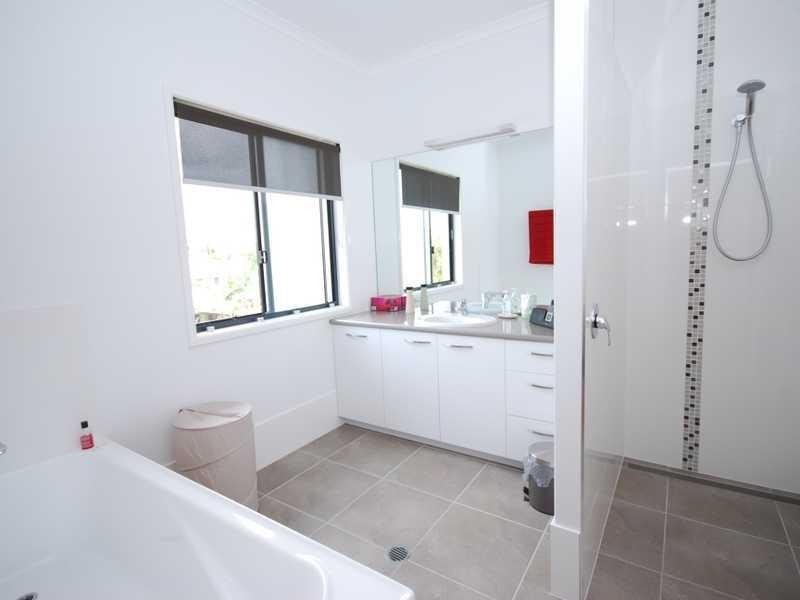 26 Brentwood Avenue, Mooloolaba QLD 4557