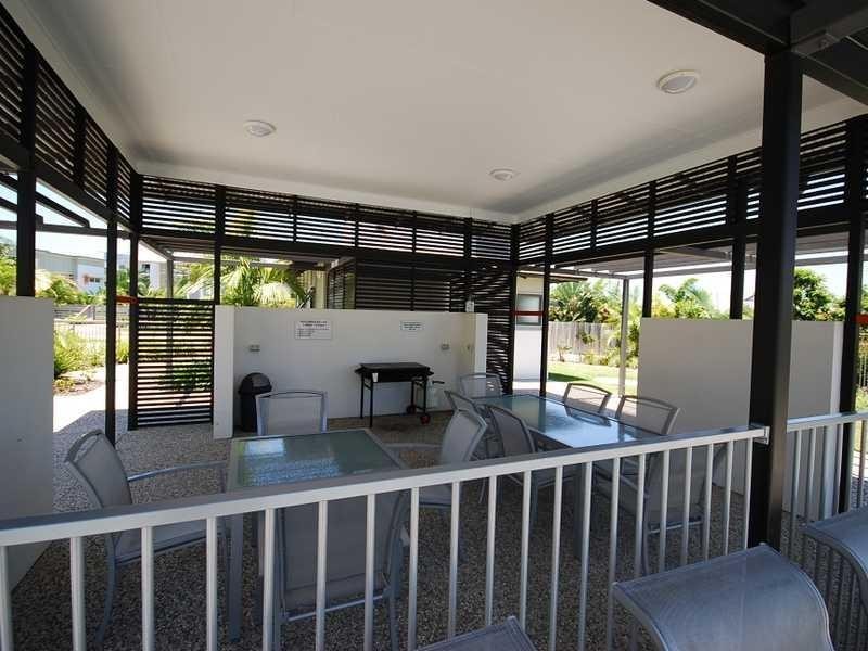 50/10 Grand Parade, Parrearra QLD 4575