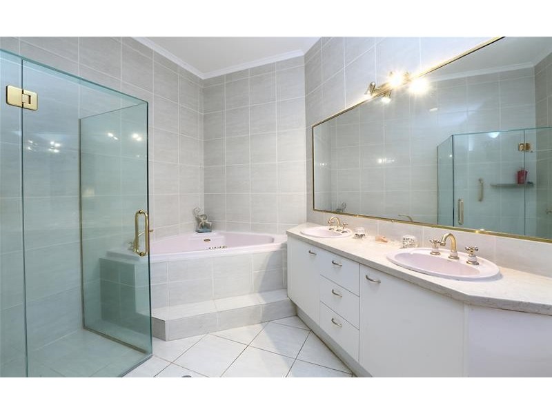 15 Rosslyn Court, Buderim QLD 4556