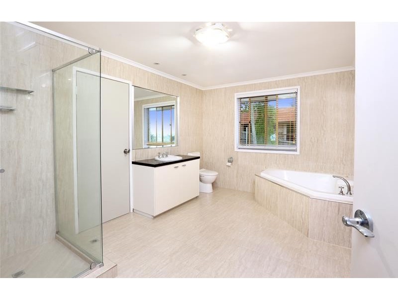 15 Rosslyn Court, Buderim QLD 4556