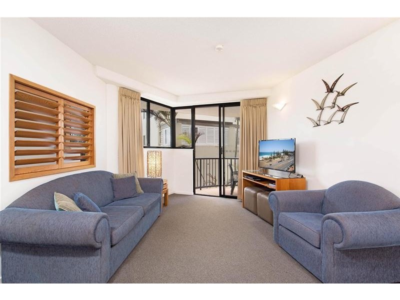 10/136 Alexandra Parade, Alexandra Headland QLD 4572