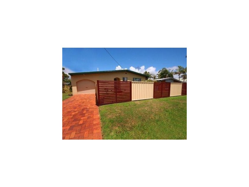 16 Alkira Street, Maroochydore QLD 4558