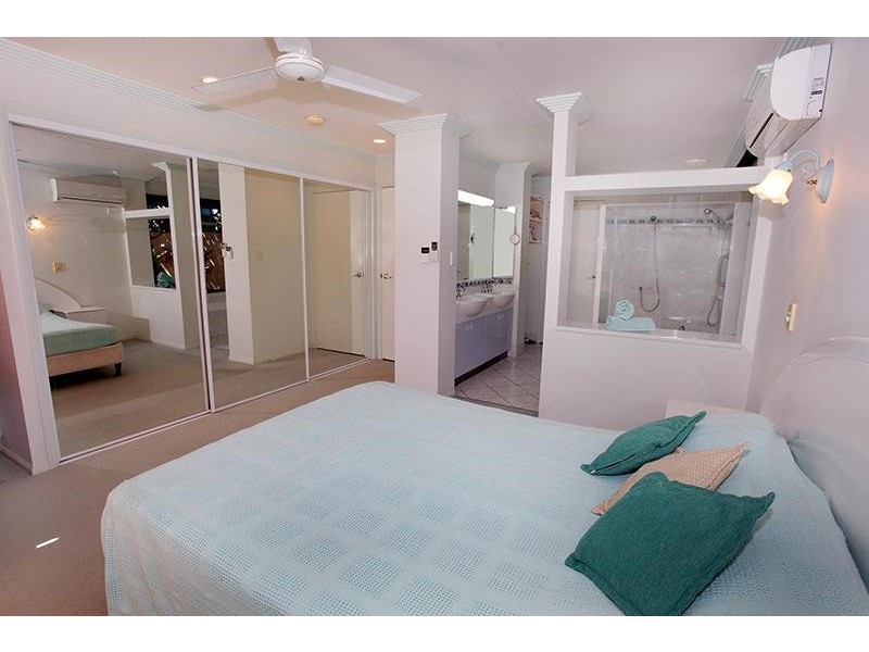 1 Awoonga Court, Mooloolaba QLD 4557