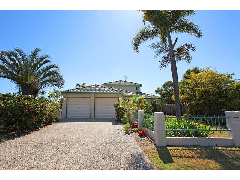1 Awoonga Court, Mooloolaba QLD 4557