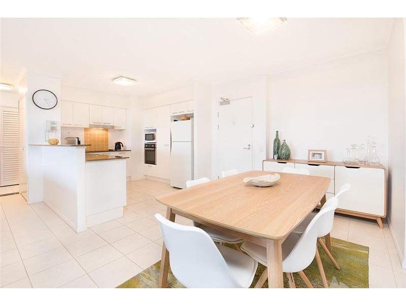 214/102 Alexandra Parade, Alexandra Headland QLD 4572