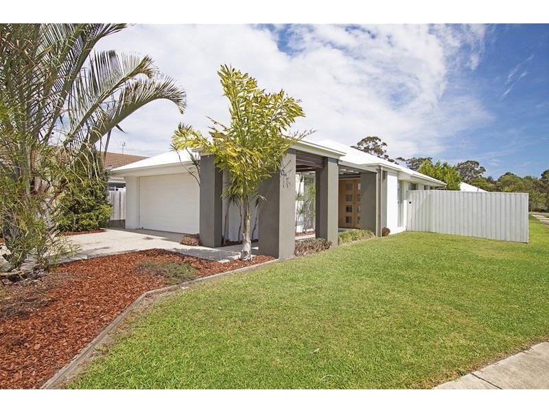 4 Maplespring Street, Sippy Downs QLD 4556