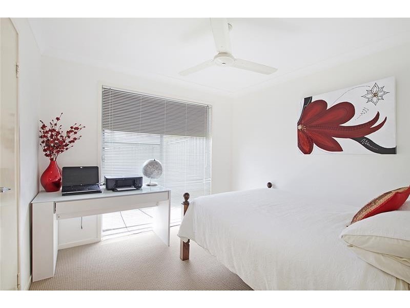 4 Maplespring Street, Sippy Downs QLD 4556