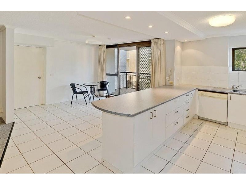 5/150 Duporth Avenue, Maroochydore QLD 4558