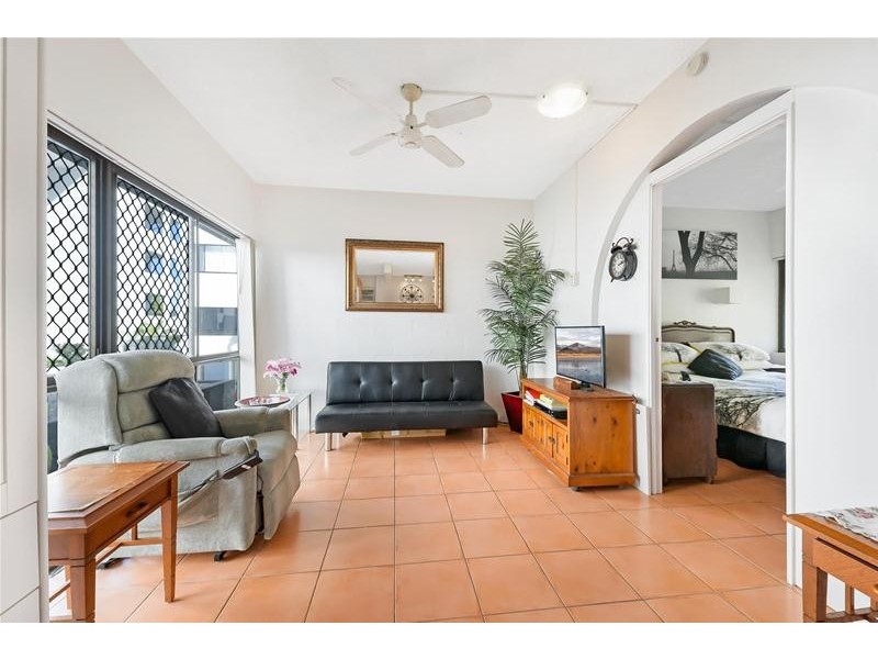 3/37 Buderim Avenue, Mooloolaba QLD 4557