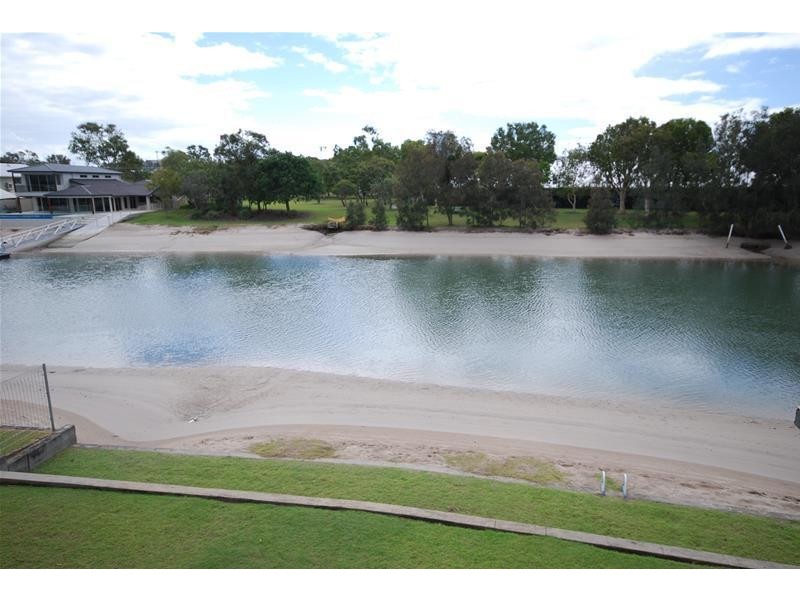 3/6 Kyamba Court, Mooloolaba QLD 4557