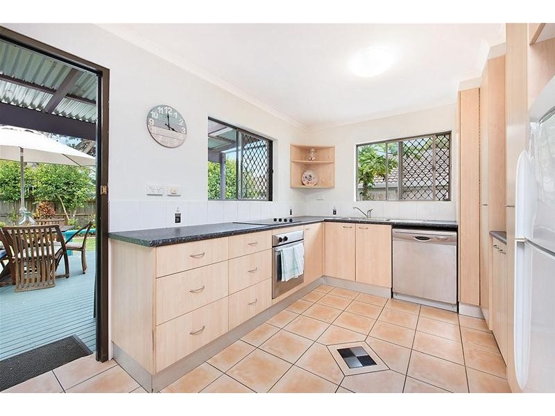 37 Bauhinia Drive, Mooloolaba QLD 4557