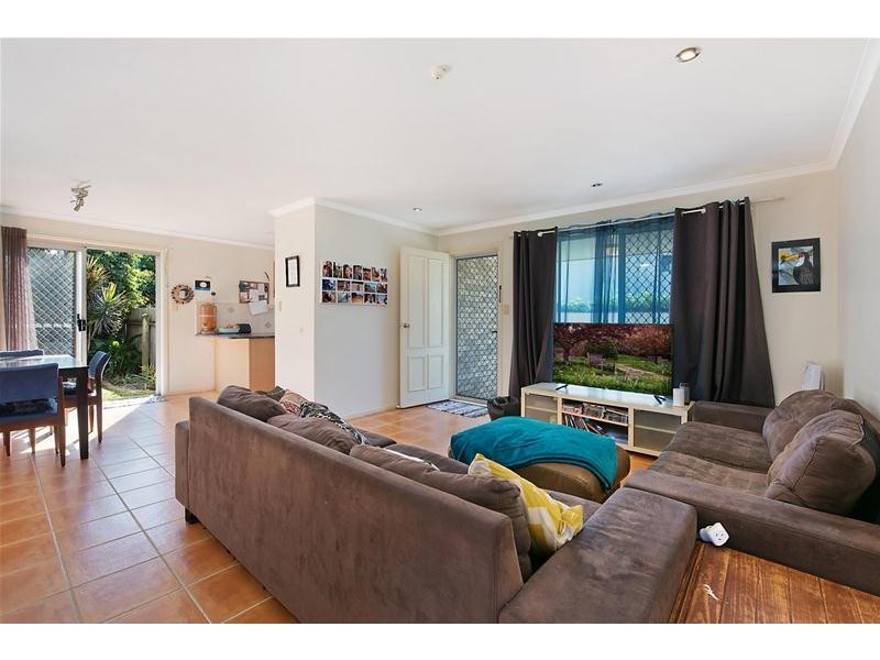 1/12 Karome Street, Pacific Paradise QLD 4564